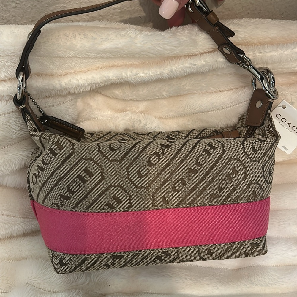 NWT Authentic Coach mini bag - Picture 2 of 8